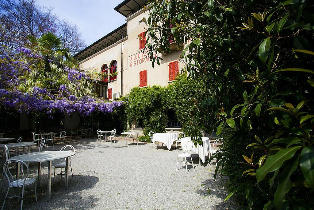 Albergo Ristorante Madonnina Cantello Bagian luar foto