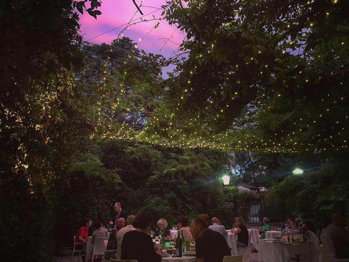 Albergo Ristorante Madonnina Cantello Bagian luar foto