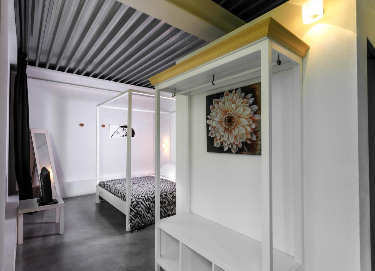 Albergo Ristorante Madonnina Cantello Bagian luar foto
