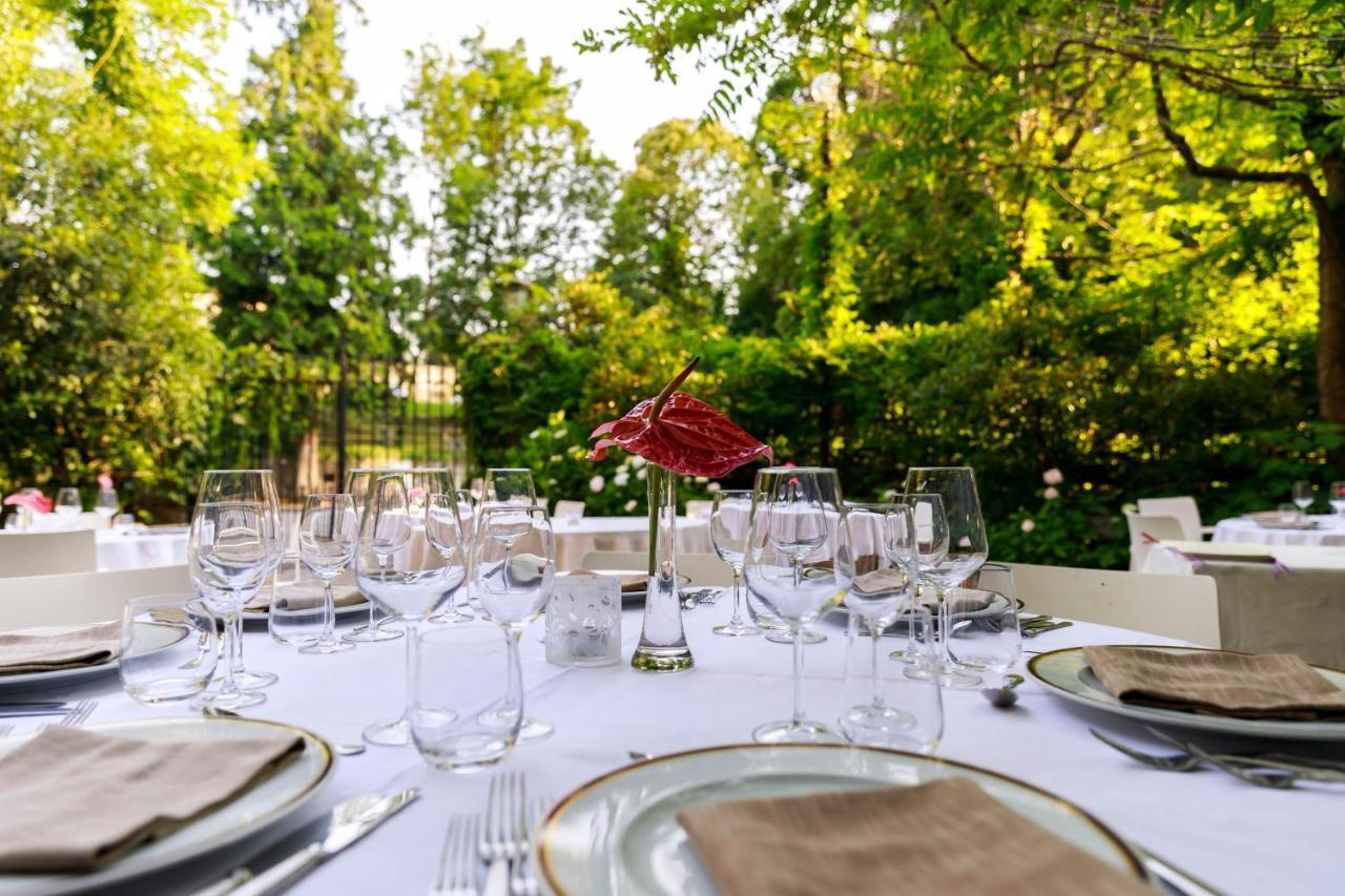 Albergo Ristorante Madonnina Cantello Bagian luar foto