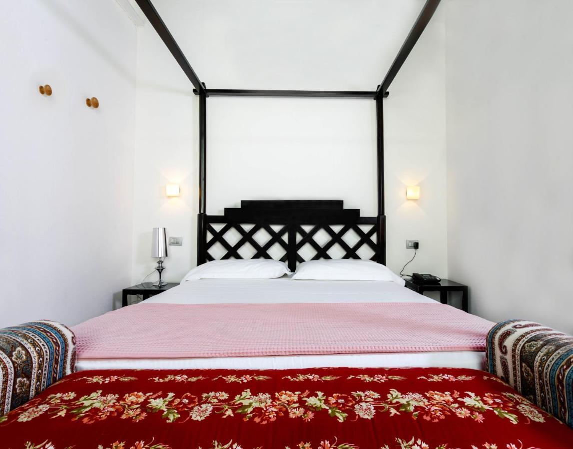 Albergo Ristorante Madonnina Cantello Bagian luar foto