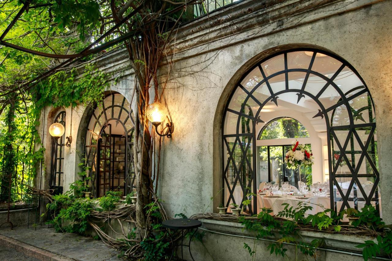 Albergo Ristorante Madonnina Cantello Bagian luar foto